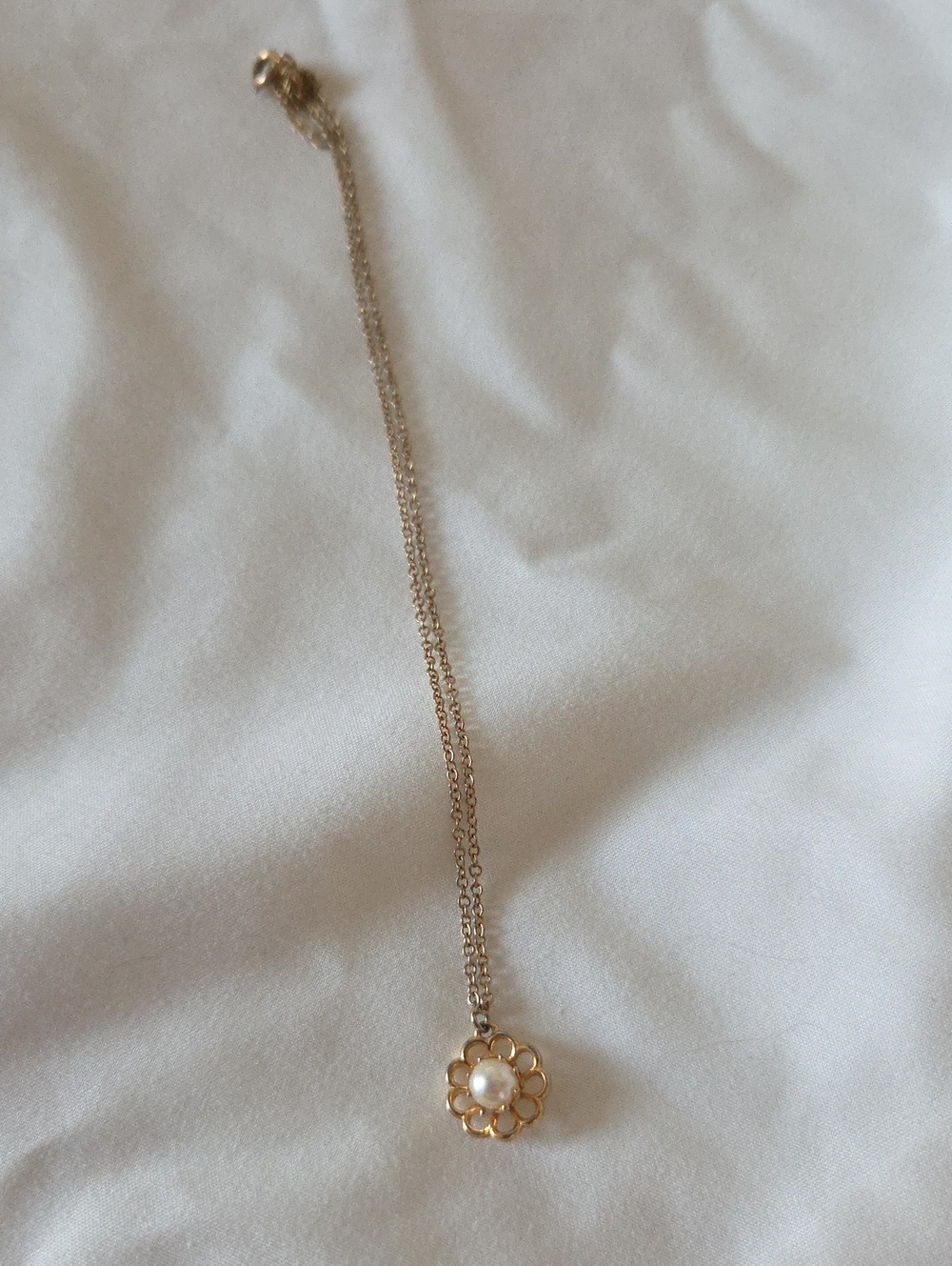 Gold Floral Pearl Pendant Necklace - Women Jewelry
